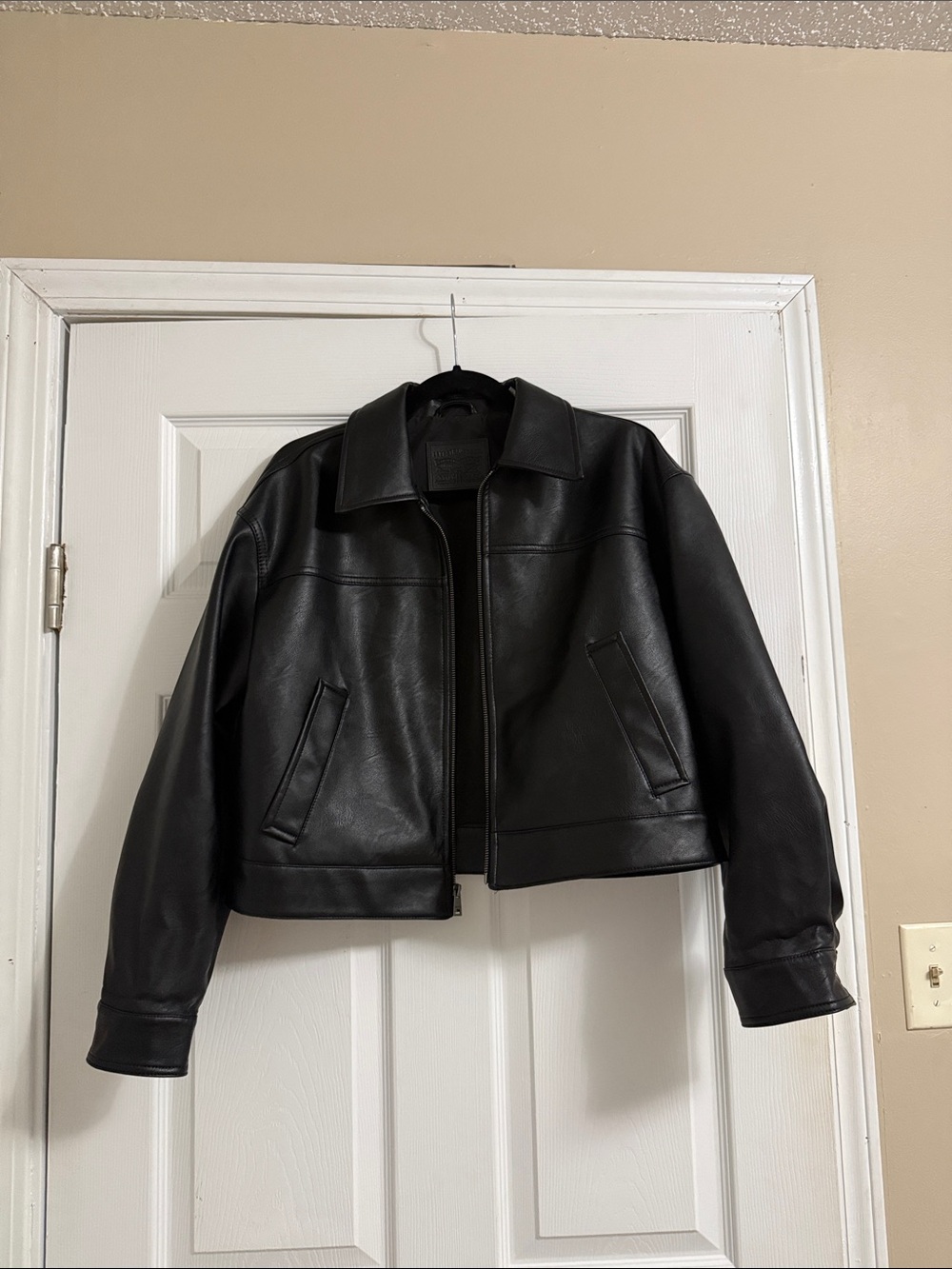 Levi’s Boxy Leather Bomber Jacket